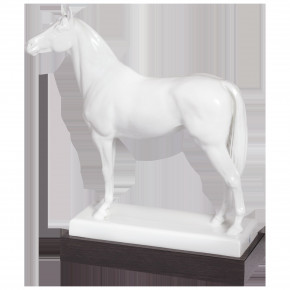 Single Figurines Horse Named Grande