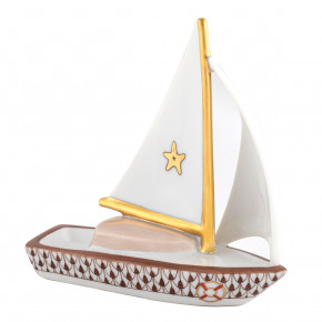 Sailboat At Sea Chocolate 1.5 in L X 4 in W X 4.25 in H