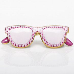 Sunglasses Raspberry 3.25 in L X 1.25 in W