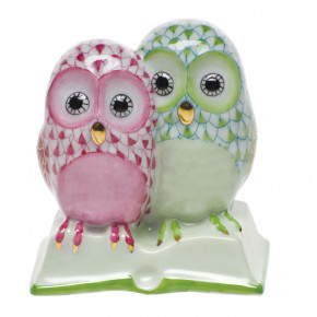 Pair Of Owls On Book Raspberry/Key Lime 2.5 in L X 2.5 in H