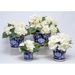 Set of 4 Blue/White Pots With Hydrangeas