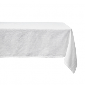 Berry Scallop White Tablecloth 60" x 120"