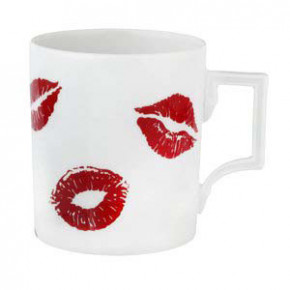 Kisses on  Mugs