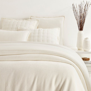 Sumptuous Chenille Ivory Bedding