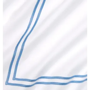 Grande Hotel White/Ocean Bedding