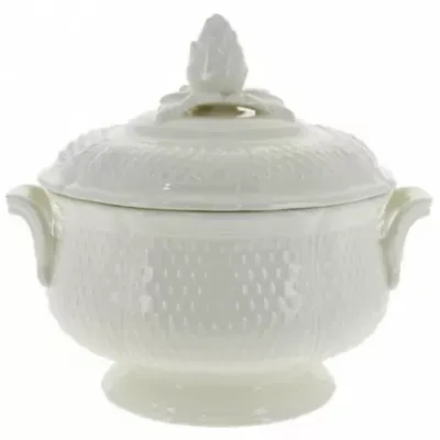 Pont Aux Choux White Soup Tureen 71 oz