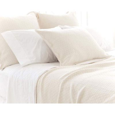 Diamond Matelasse Ivory Cotton Coverlet