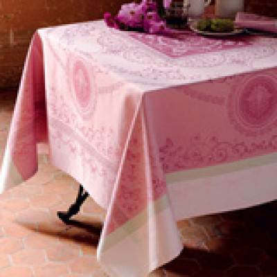 Eugenie Candy Easy Care Table Linens