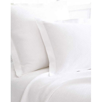 Petite Trellis Ivory Matelasse Bedding