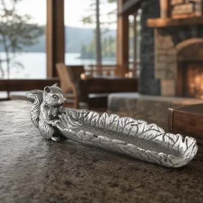 Squirrel Cracker Tray
