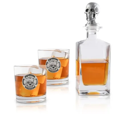 Skull Decanter Set with glasses Set of 2