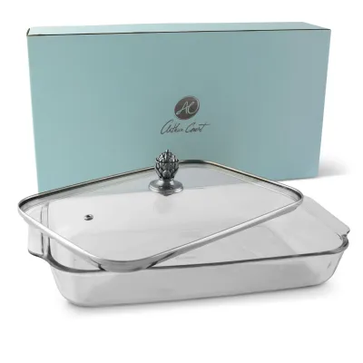 Classic Casserole Dish with Lid