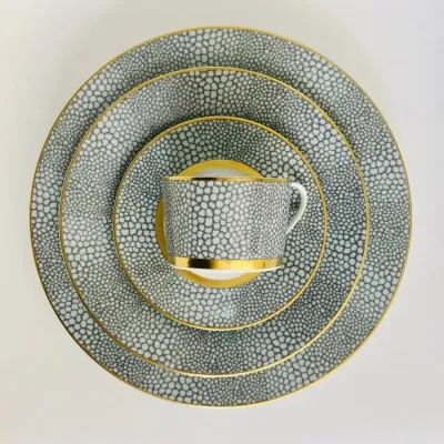 Makassar Gold Dinnerware