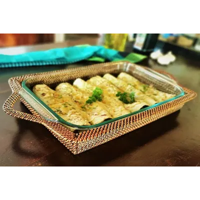 Rectangular Casserole Basket with Baking Dish (incl Pyrex 2 qt baker) 16"L x 9.5"W x 2"H