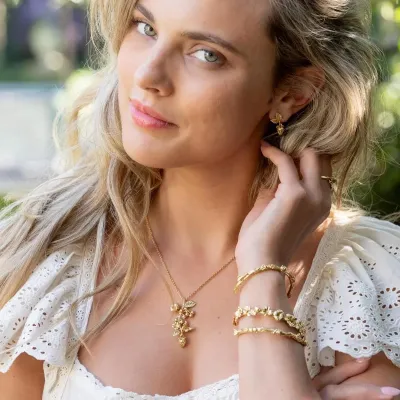 Meadow Flowers Gold Cuff Petite