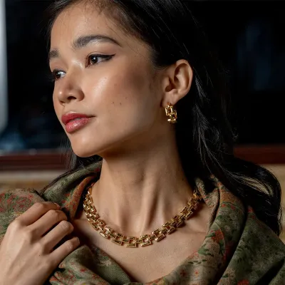 Pathway Gold Link Necklace Petite 17"