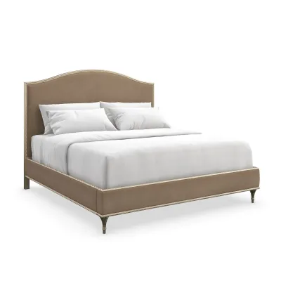 Fontainebleau Platform Bed Aglow