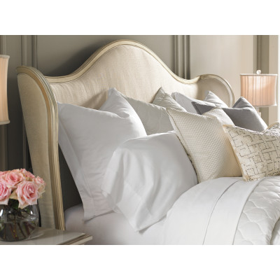 Bedtime Beauty King Bed Auric