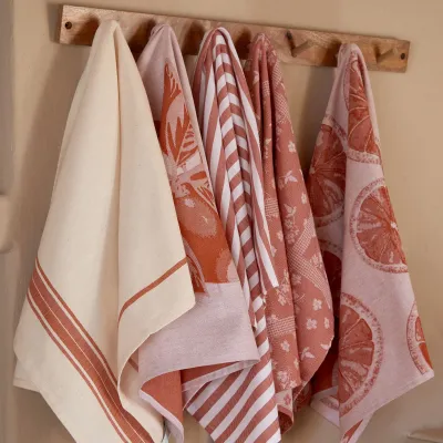 Alessa Spicy Kitchen Towel Twill 27.5'' X 19.75''