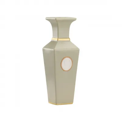 Intaglio Green Vase