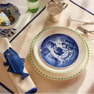 Blue Collectibles 2024 B&G Children's Day Plate 13 cm 5.12 in