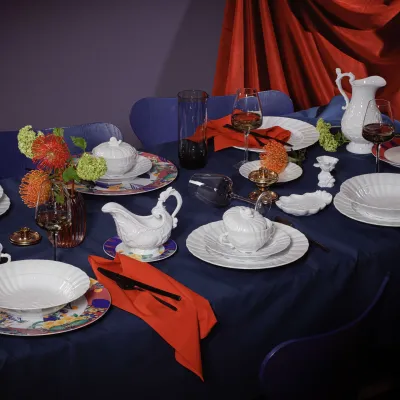 Swan Service Dinnerware