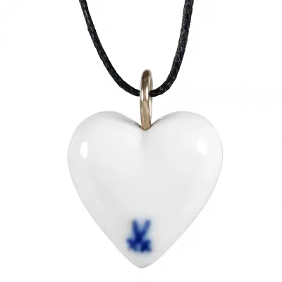 Hearts Pendant With Flower Relief Tanzanite
