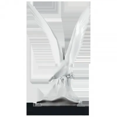 Single Figurine Seagull