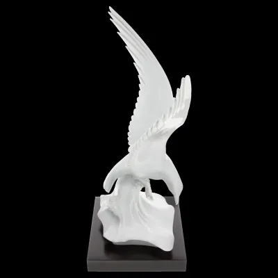 Single Figurine Seagull