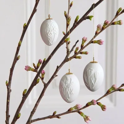 Easter Egg Bisque Relief Grape Hyacinth