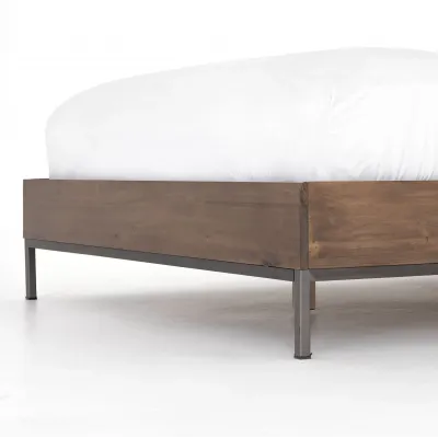 Trey Bed Auburn Poplar King