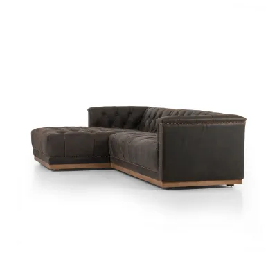 Maxx 2pc Left Arm Facing Sectional 109'' Destroyed Blk