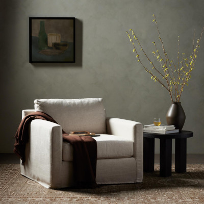 Hampton Slipcover Swivel Chair Creme