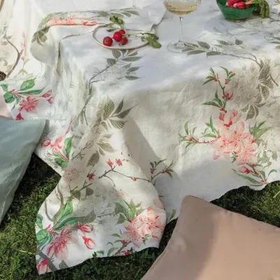 Ombres Des Cerisiers Naturel 100% Linen Damask Table Linens