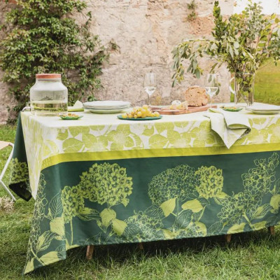 Mille Hortensias Vert Cotton Damask Table Linens