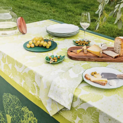 Mille Hortensias Vert Cotton Damask Table Linens