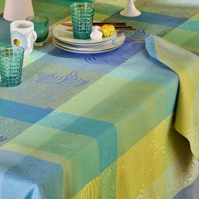 Mille Rainures Atoll Table Linens