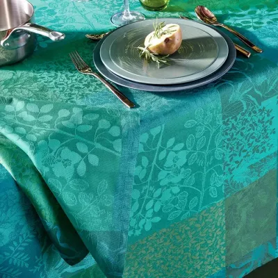 Mille Rameaux Emeraude Table Linens