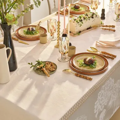 Mille Hortensias Naturel Table Linens