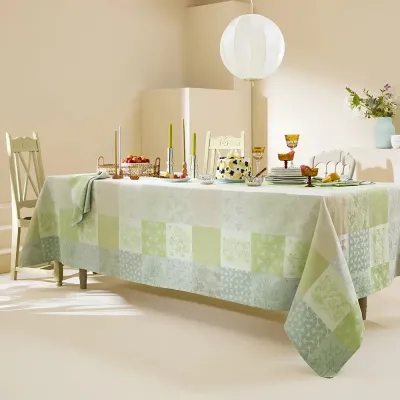 Mille Parfums Verde Table Linens