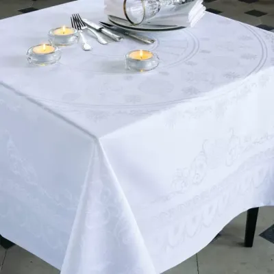 Eloise Diamant Green Sweet Stain-Resistant Cotton Damask Table Linens