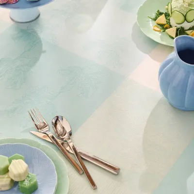 Mille Iris D'Eau Aqua Table Linens