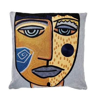 Paulo Pillow