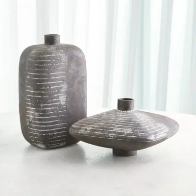 Harbog Soot Lantern Vase