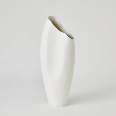 Horn Vase Matte White Large
