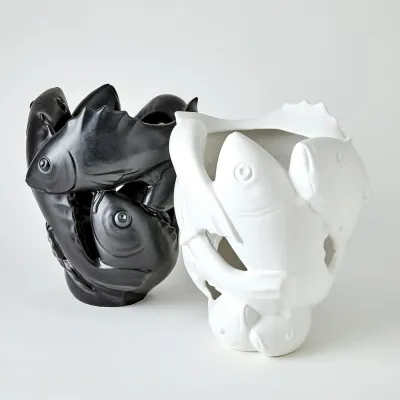 Circulating Fish Vase Matte White