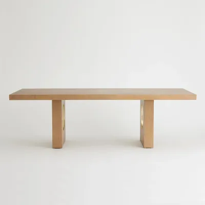 Oculus Dining Table Nutmeg/Champagne