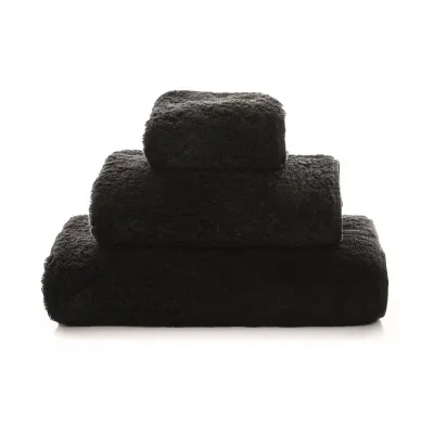 Egoist Black Bath Towels