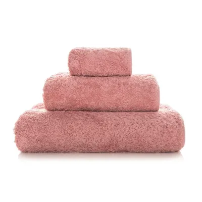 Egoist Blush Bath Towels