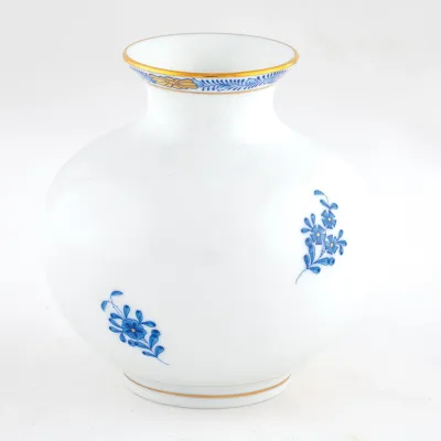 Chinese Bouquet Blue Round Vase 4.5 in H X 4.5 in D